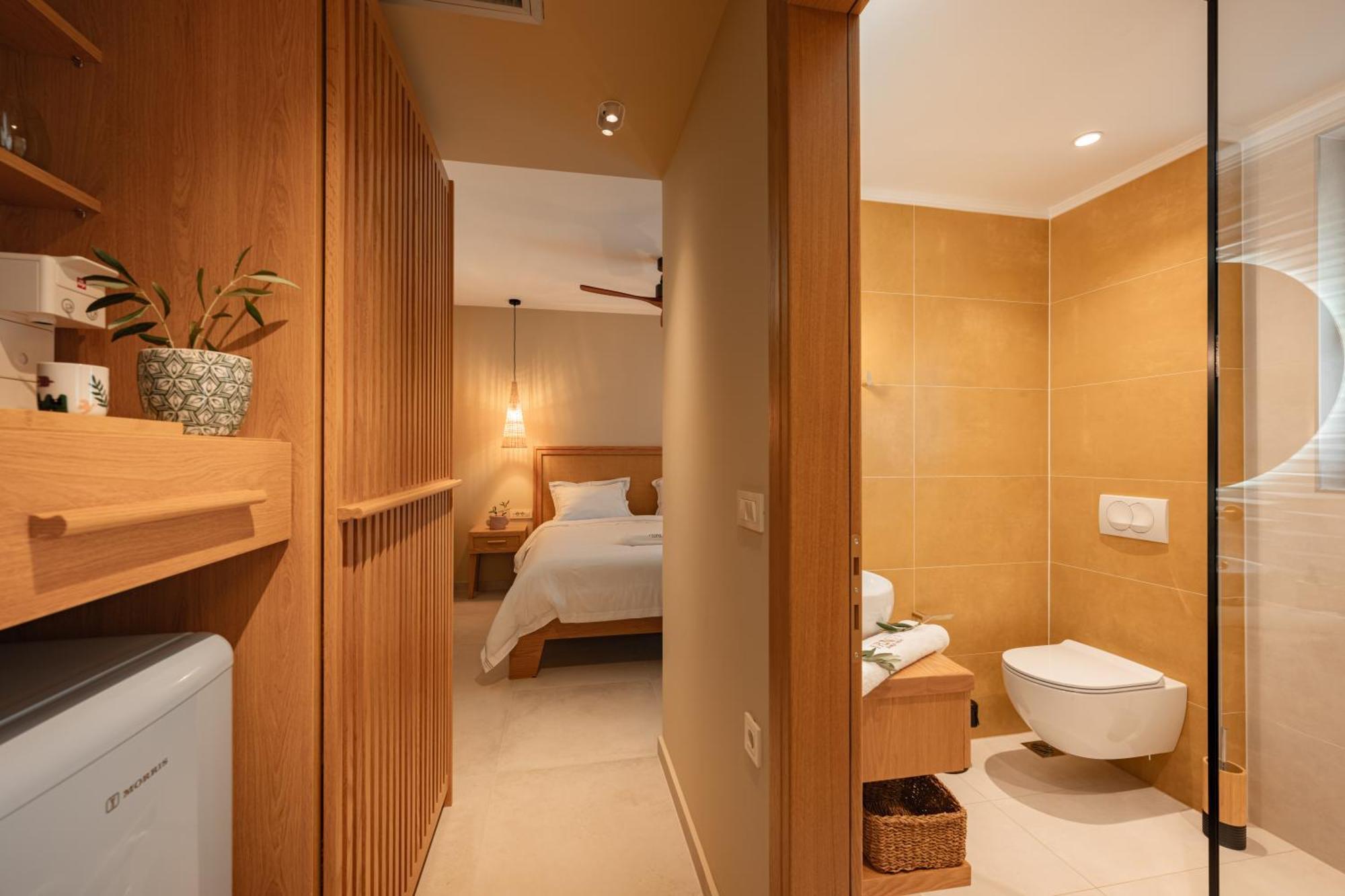 Trinity Design Suites Valanidorachi Luaran gambar